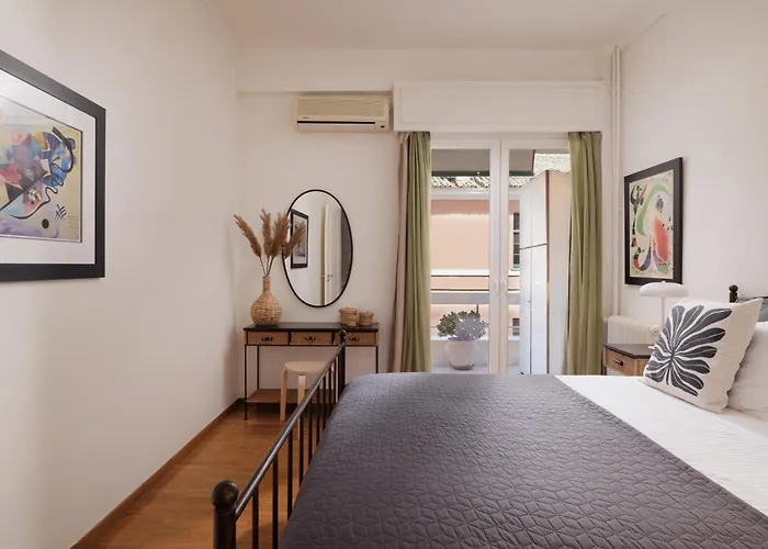 Zampeli Apartment